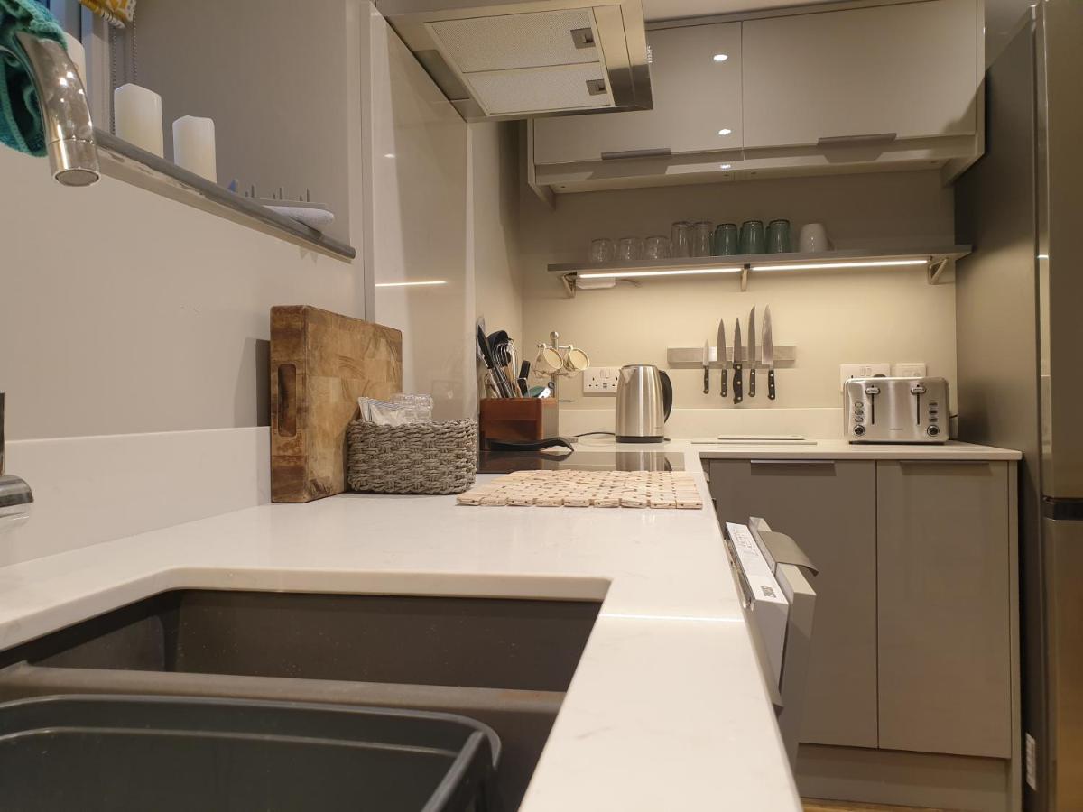 No8 3 Bed Cottage Winter Deals Offered 3 Nights Or More Nov-Mar Backbarrow Oda fotoğraf